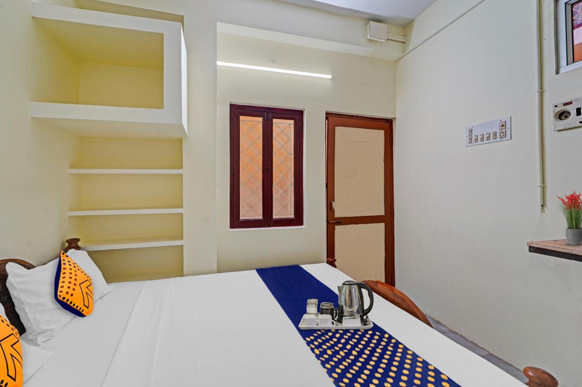 Spot On Sri Sakthi Guest House Villupuram Luaran gambar